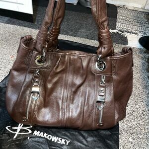 B. Makowsky Brown Leather Tote with Slouchy Design